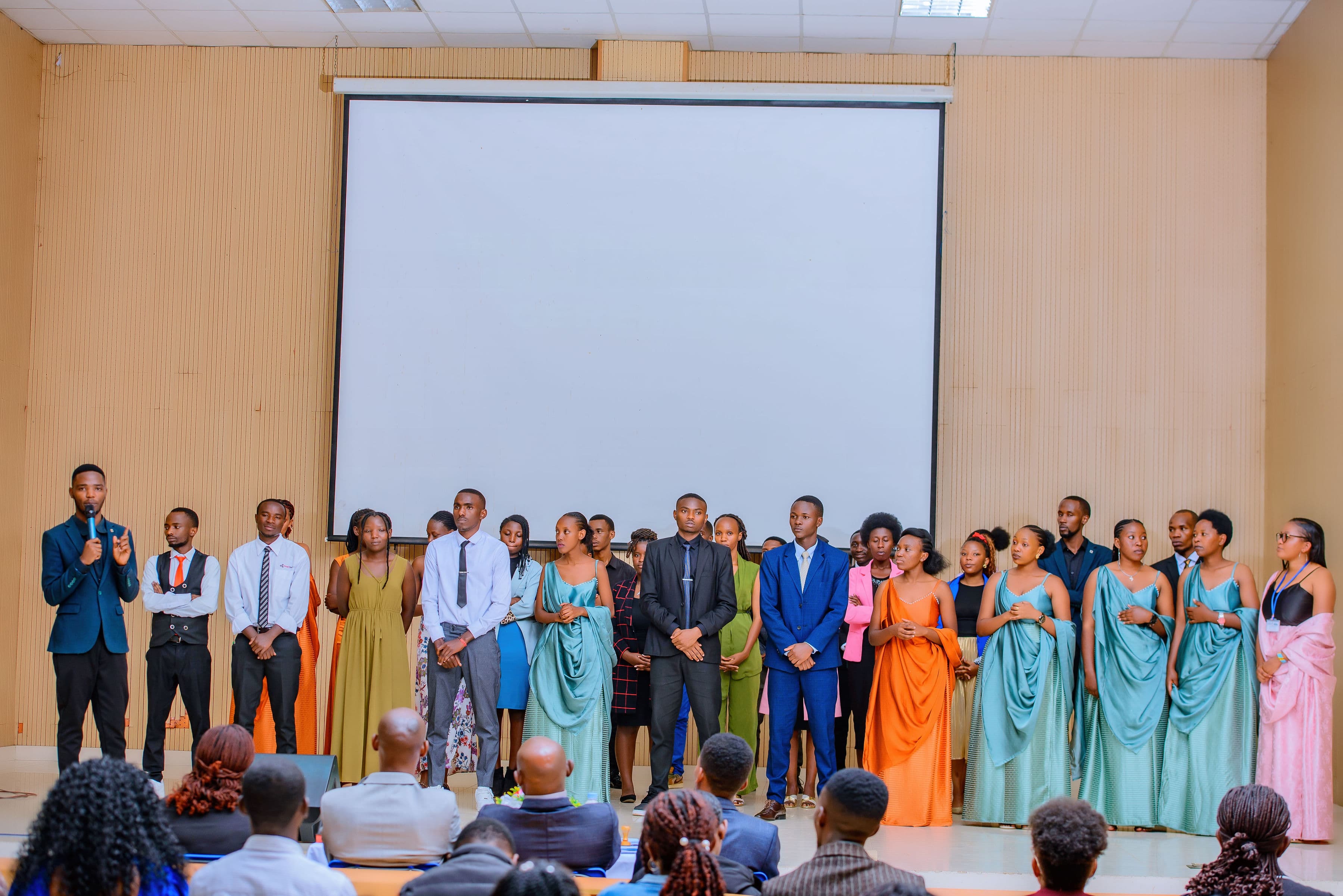 Students in GBUR community